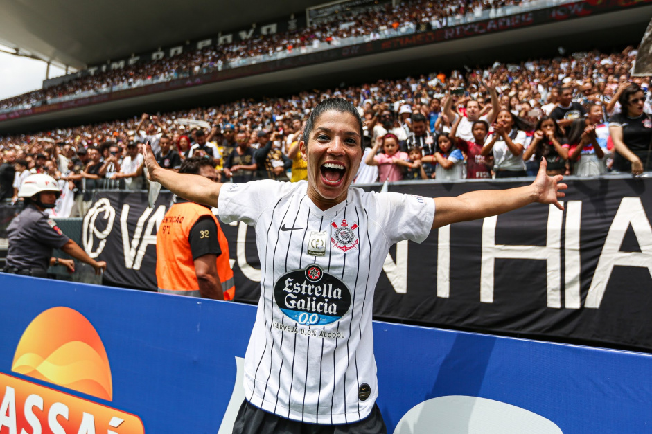 Pualinha  multicampe e retorna ao Corinthians para a temporada 2022