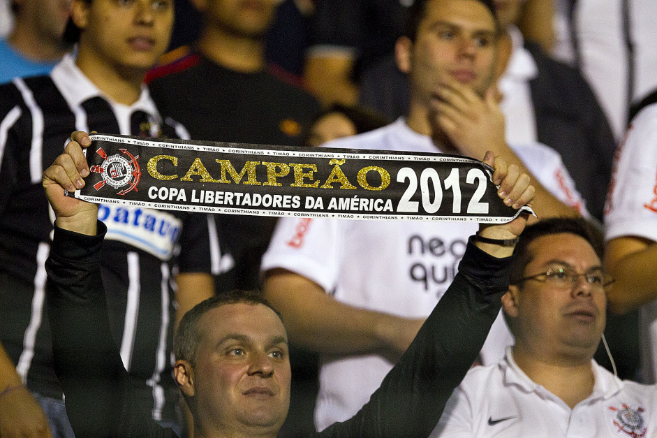 Torcida do Corinthians ser presenteada com par de ingressos para jogo contra o Flamengo