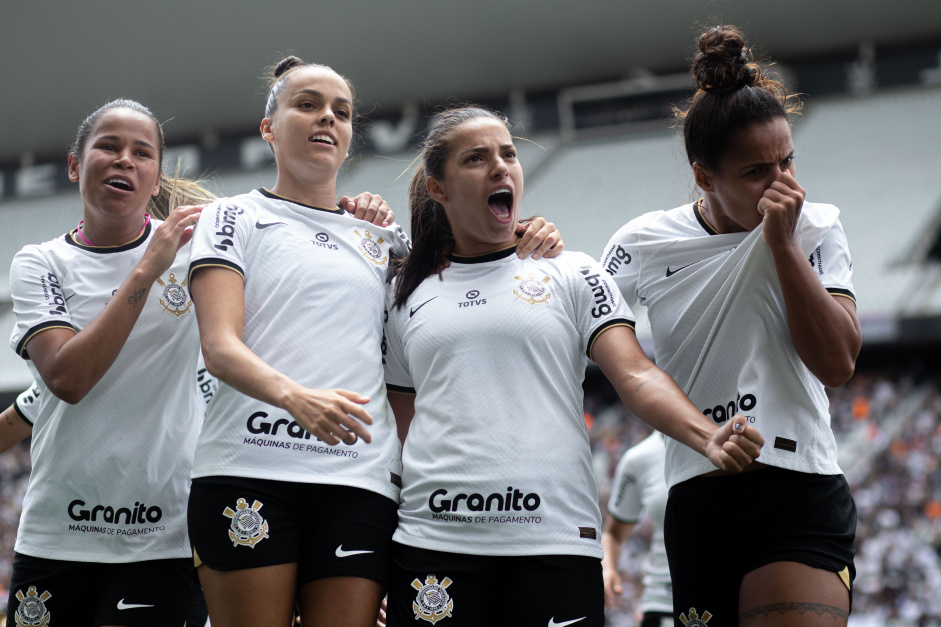 Corinthians inicia a busca pelo quinto ttulo brasileiro feminino