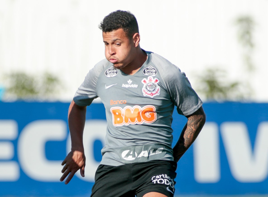 Aps uma tima passagem pelo Corinthians em 2018, Sidcley voltou ao Parque So Jorge em 2020 mas no conseguiu jogar nem de perto do mesmo nvel