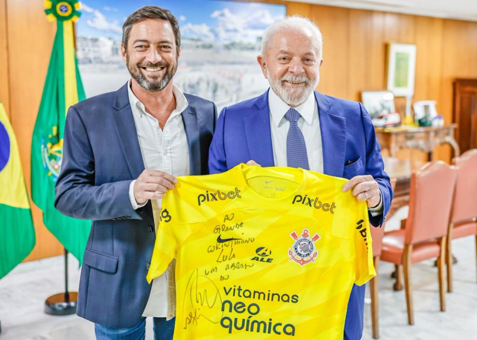Duilio se reuniu com Lula em Braslia para renegociar a dvida do Corinthians com a Caixa Econmica Federal