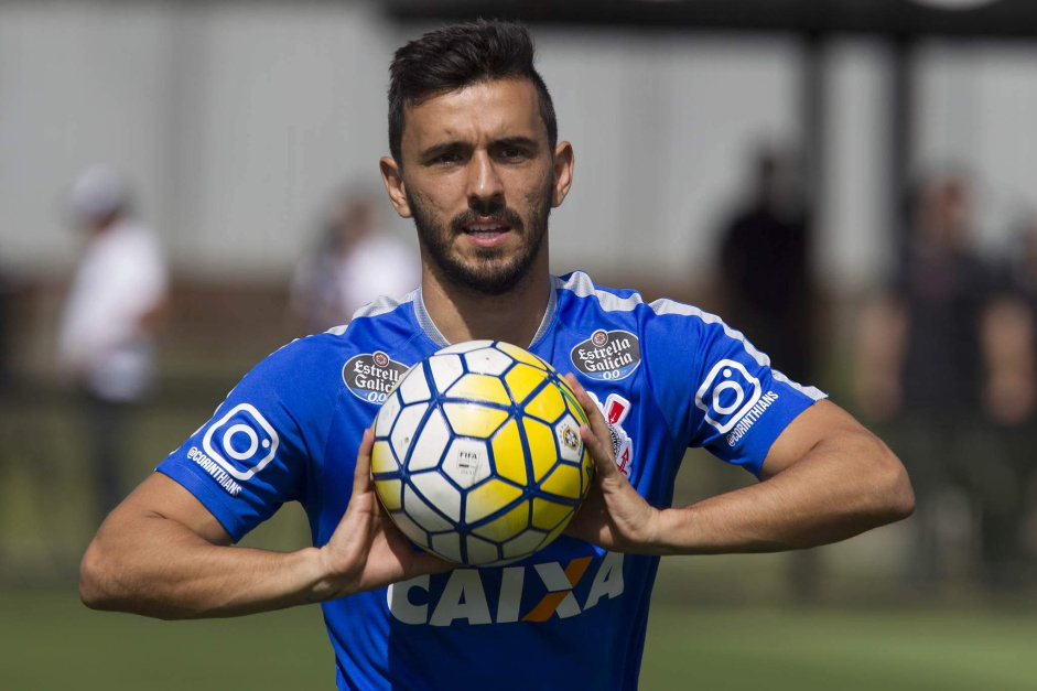Uendel, ex-lateral do Corinthians, vai pendurar as chuteiras ao trmino de 2023
