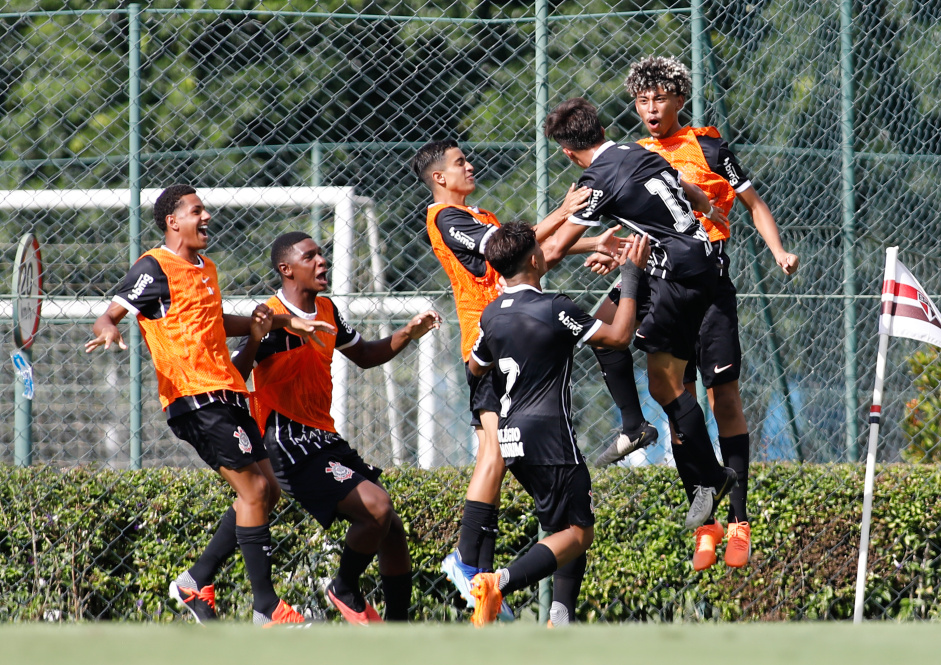Corinthians recebe o So Caetano em busca de manter bom incio no Paulista Sub-17