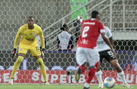 Carlos Miguel segue na equipe titular para o duelo contra o Fortaleza pelo Brasileiro