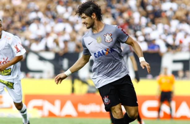 Pato jogou muito bem, mas o Corinthians seguiu com o empate