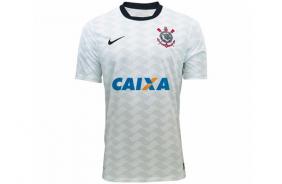 Possvel camisa do Corinthians com patrocnio da Caixa