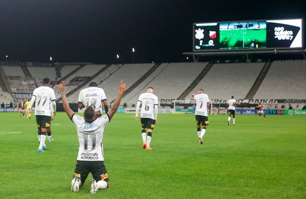 Corinthians volta a jogar bem e vence o Ituano | Sul-Americana vem a