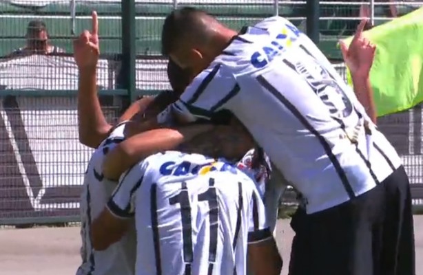 Final da Copinha 2016 - Matheus Pereira amplia com um golao pro Timo