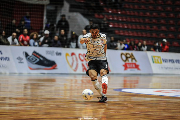 Corinthians empata com o Santo Andr e segue sonhando com classificao no Paulista de Futsal