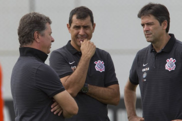 Giovanni Augusto e L�o Princ�nce participando de treino no CT Joaquim Grava