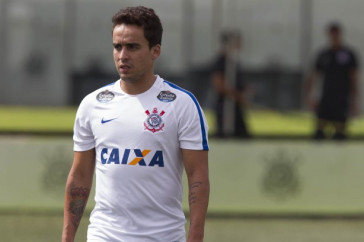 Jadson no treino da tarde