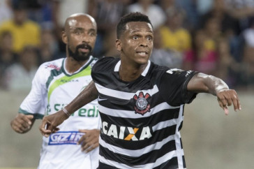 J� foi titular diante do Luverdense