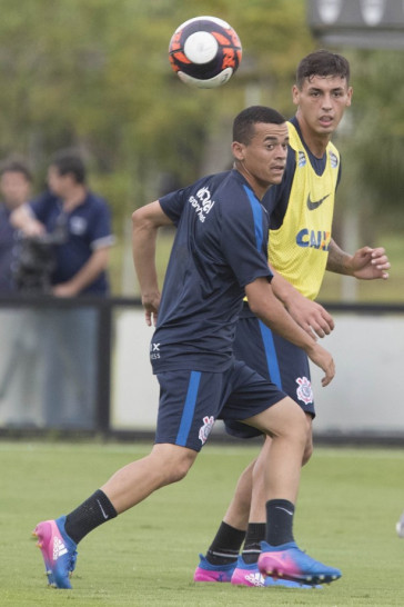 Luiddy e Marciel no treino