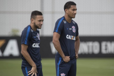 Maycon e Pablo no treino
