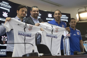 Apresenta��o equipe de v�lei do Corinthians/Guarulhos