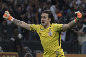 C�ssio comemora muito a classifica��o contra o S�o Paulo