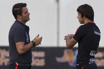 Jogadores do Corinthians no treino da tarde desta ter�a-feira