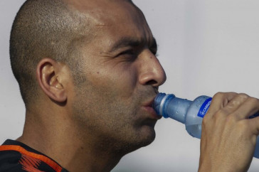 Emerson Sheik no treino desta ter�a