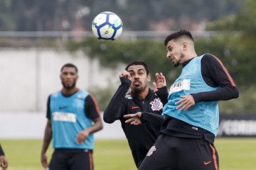 Neste domingo, �s 16h, o Corinthians encara o Internacional no Beira-Rio pela s�tima rodada do Br