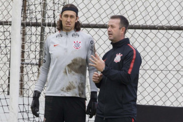 C�ssio de volta da Sele��o e j� treinou com o grupo para o amistoso contra o Cruzeiro