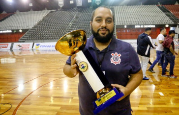 Corinthians conquistou o t�tulo in�dito da Copa do Brasil de futsal