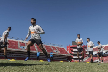 Michel Macedo em treinamento em solo argentino