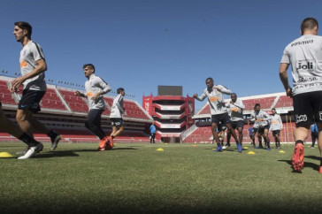 O Racing empatou em  1 a 1 com o Corinthians, na Arena, em Itaquera