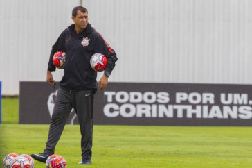 Tecnico F�bio Carille tem pela frente o duelo contra o S�o Bento, pelo Paulist�o