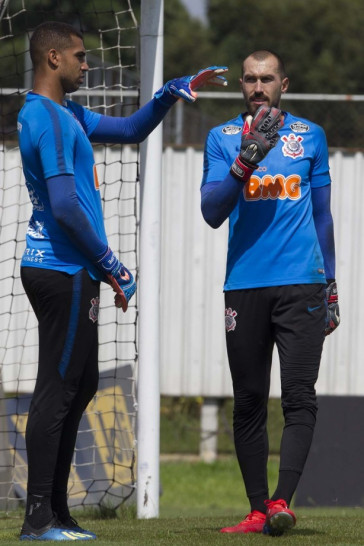 Walter no treino desta sexta-feira em prepara��o para jogo contra o Santos
