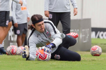 Goleiro C�ssio no treinamento de hoje no CT Joaquim Grava