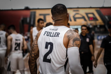 Fuller durante o jogo contra o Vasco pelo Novo Basquete Brasil