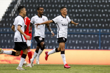 Corinthians perde para o Internacional-RS pelo campeonato Brasileiro sub-20