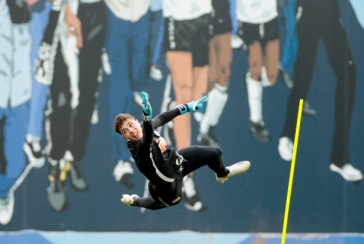 Matheus Donelli durante treinamento do Corinthians, no CT