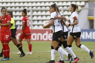 Jogadoras no jogo contra o Am�rica de Cali, pela Copa Libertadores Feminina
