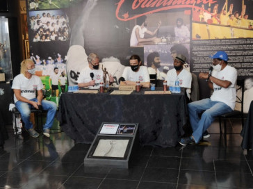 Biro-Biro, Adilson Monteiro, Fernando, Wladimir e Z� Maria durante evento no Parque S�o Jorge