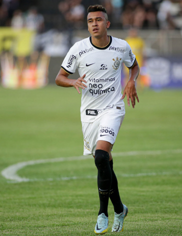 Cantillo corre em empate com a Inter de Limeira no Paulist�o