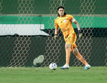 C�ssio com o dom�nio da bola