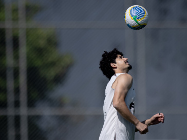 Andr� Ramalho prepara dom�nio com ombro em treino do Corinthians