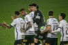 Corinthians encara Fluminense precisando vencer para se afastar da zona de rebaixamento; veja tabela