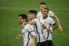 Corinthians joga bem, bate o Bahia em casa e reage no Campeonato Brasileiro