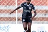 Corinthians anuncia sadas no elenco do feminino; atacante que fez gol histrico  uma delas