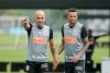 Corinthians trabalha bolas paradas antes de enfrentar Fluminense; veja provável escalação