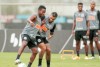 Com reforo de dupla, Corinthians faz trabalho tcnico em reapresentao ao CT Joaquim Grava
