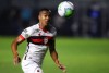 Corinthians quer volante do Atl-GO, diz jornalista; clube tem 12 jogadores da posição sob contrato
