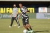 Corinthians multa J por conta de chuteira verde contra o Bahia; jogador se pronuncia