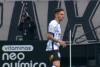Gustavo Mosquito chora em comemorao e dedica gol marcado contra o Atltico Mineiro para o pai