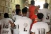 Bando de louco: Sub-15 do Corinthians canta msica da torcida antes de entrar em campo; veja vdeo