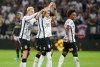Adson celebra primeiro gol diante da torcida do Corinthians e agradece companheiros