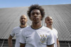 Duilio explica preo da nova camisa do Corinthians e elogia escolha da pea