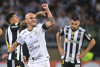 Corinthians sai atrs do Atltico-MG, mas vira no Mineiro com dois gols de Fbio Santos